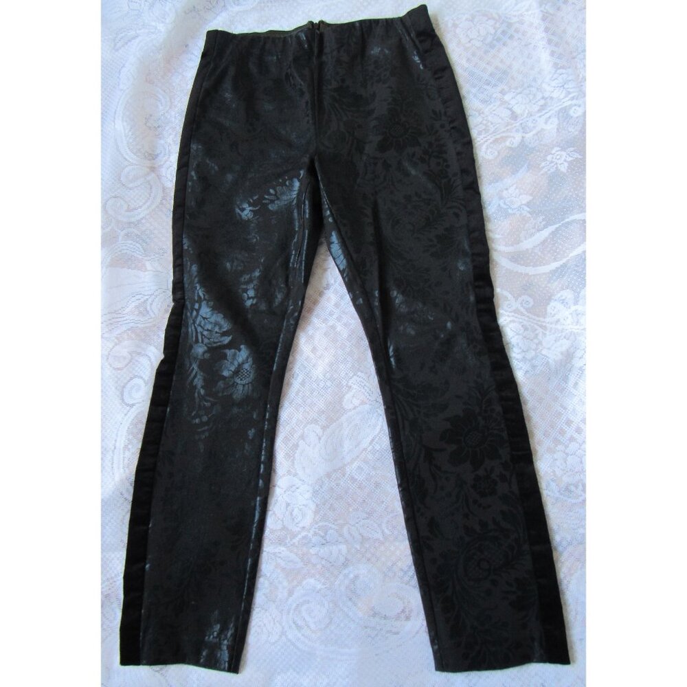 Anthropologie Women black Pants, pattern Floral, sz.8, back zip